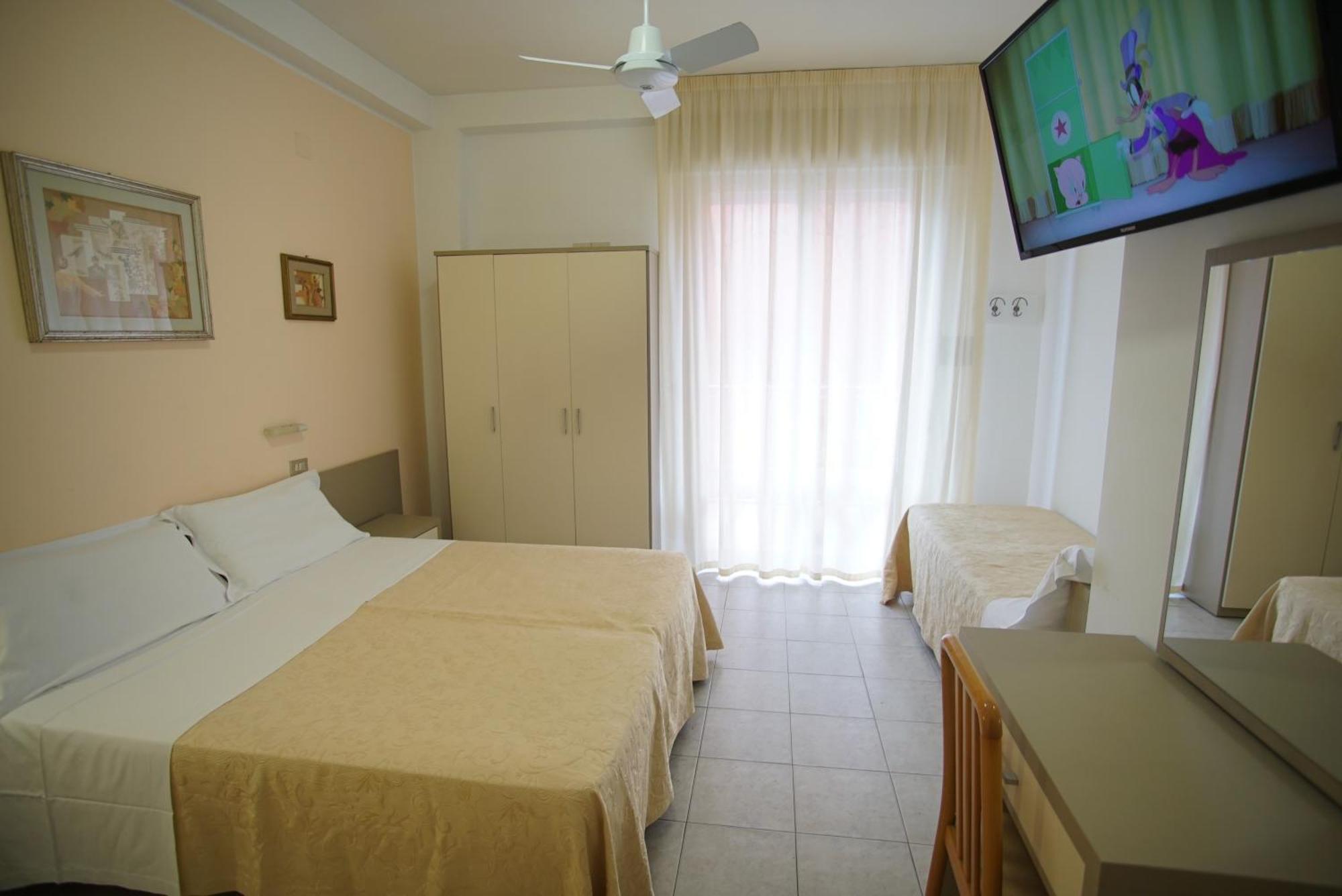 Hotel Dell'Angelo Rimini Exterior photo